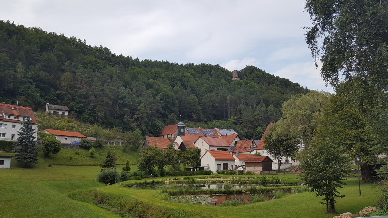 Blick auf den Ort Hirschbach, Oberpfalz